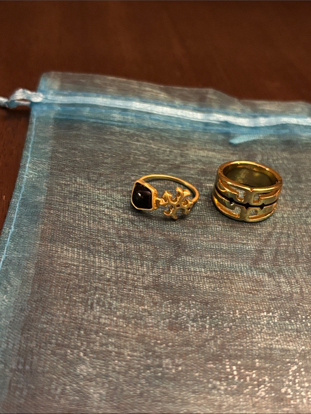 Bnwot 2 gold plated rings… size 6 & 7.5 Tory Burch